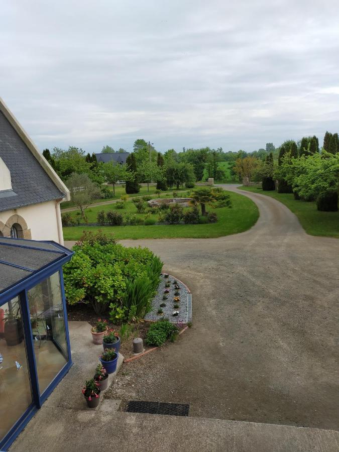 Petit Chatelet Bis Hirel Exterior foto
