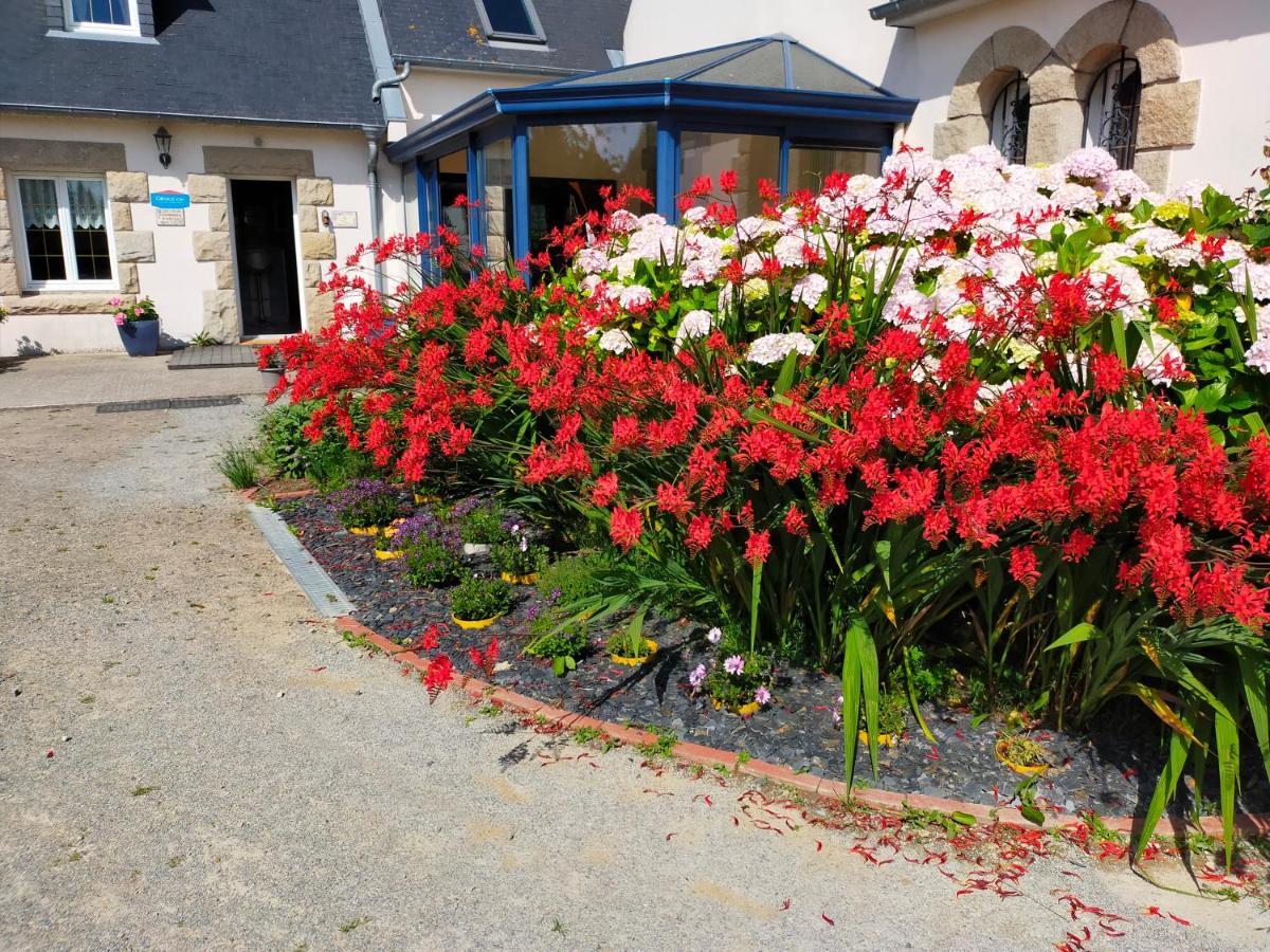 Petit Chatelet Bis Hirel Exterior foto