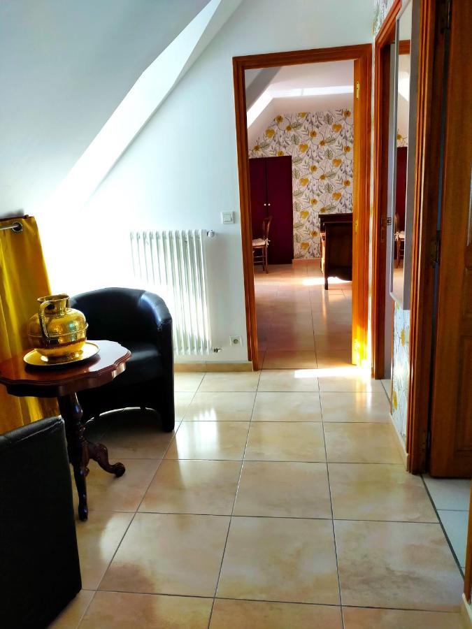 Petit Chatelet Bis Hirel Exterior foto